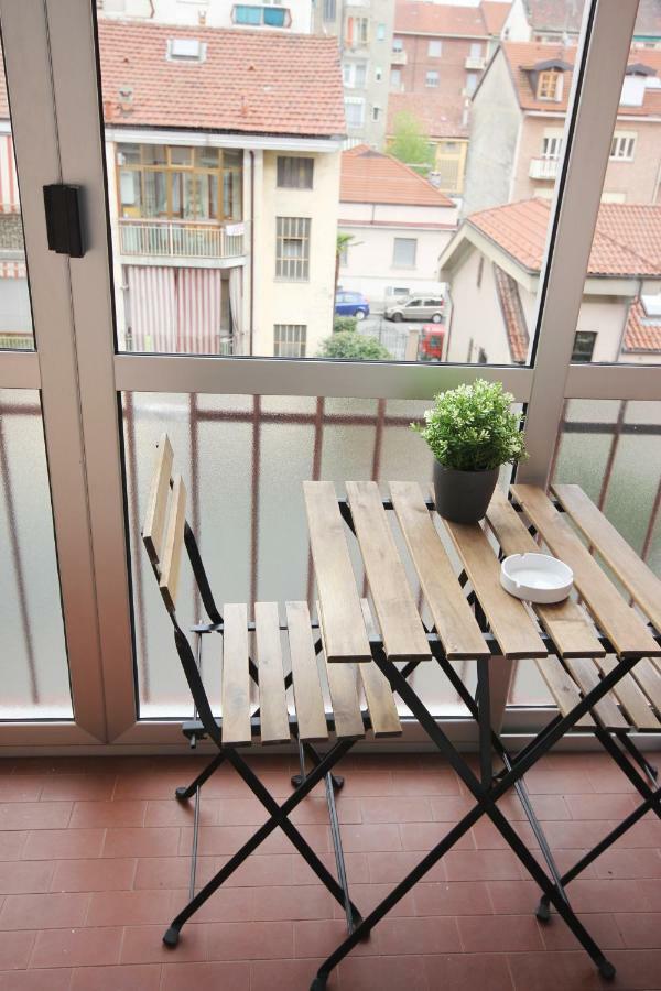 トリノA Casa Di Isottaアパートメント エクステリア 写真